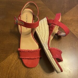 Lucky Brand Mindra Red Canvas Espadrille Wedge Sandals Women's Sz 8M / 38.5 cute